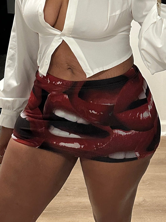 Lip Mini Skirt