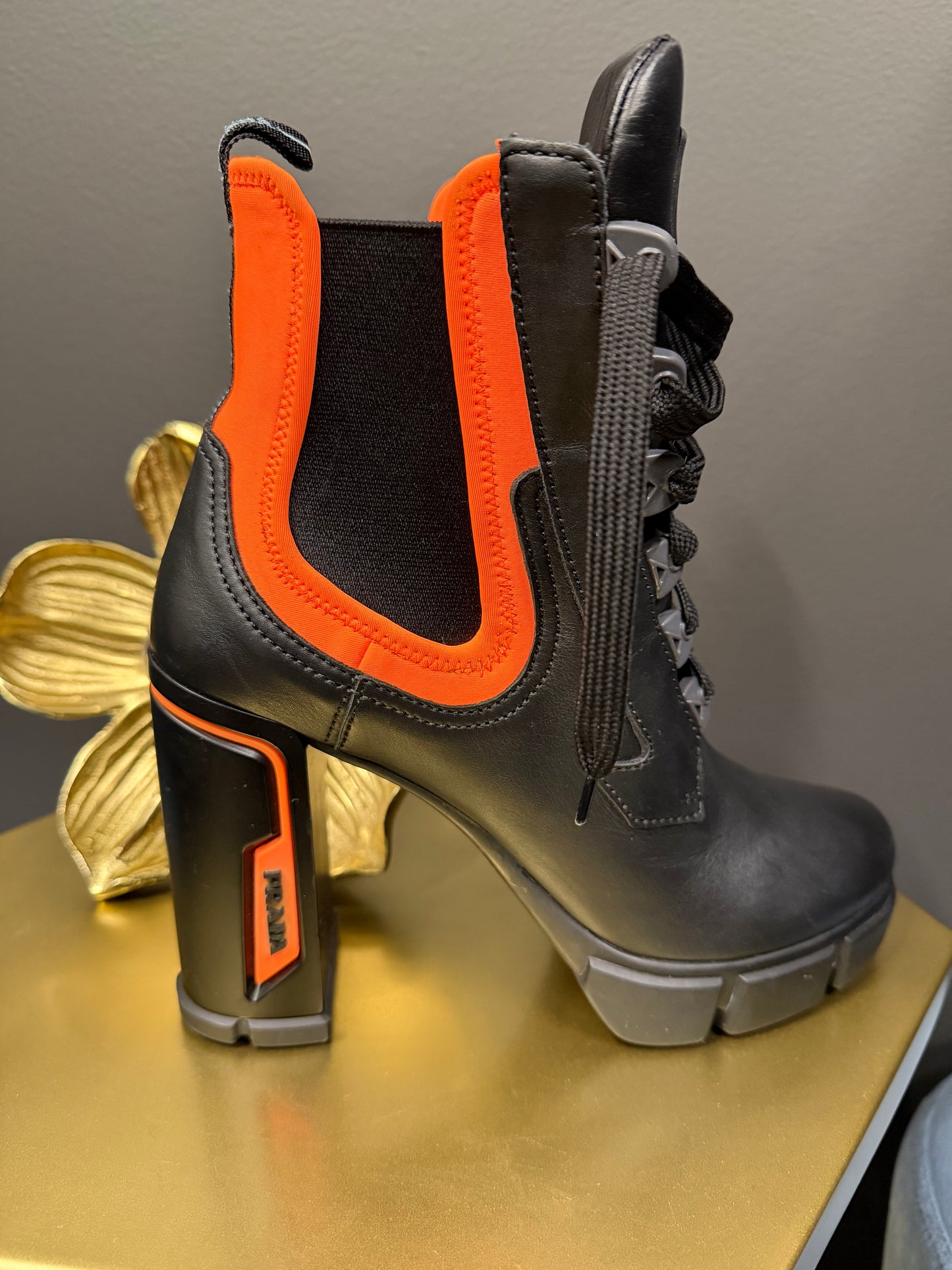 PRADA Boots SZ 40