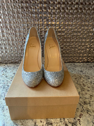 Christian Louboutin Round Toe Glitter Pump 38.5