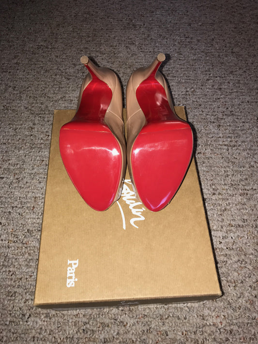 Christian Louboutin Resole Service