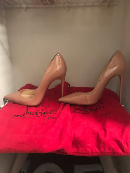 Christian Louboutin So Kate Nude Patent 38