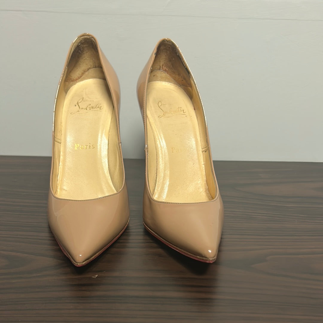 Christian Louboutin Nude 38
