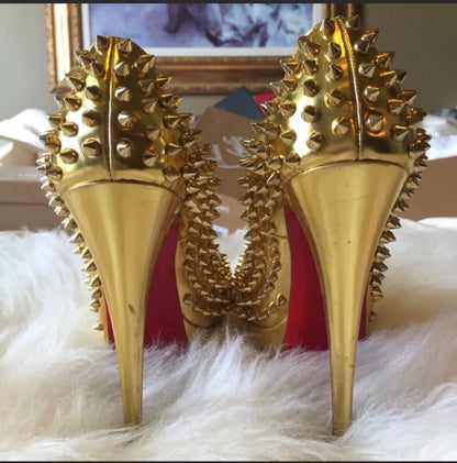 Christian Louboutin Gold Studded Peeptoe 39.5
